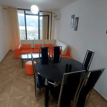 Me Qera Ne Shengjin Apartman *